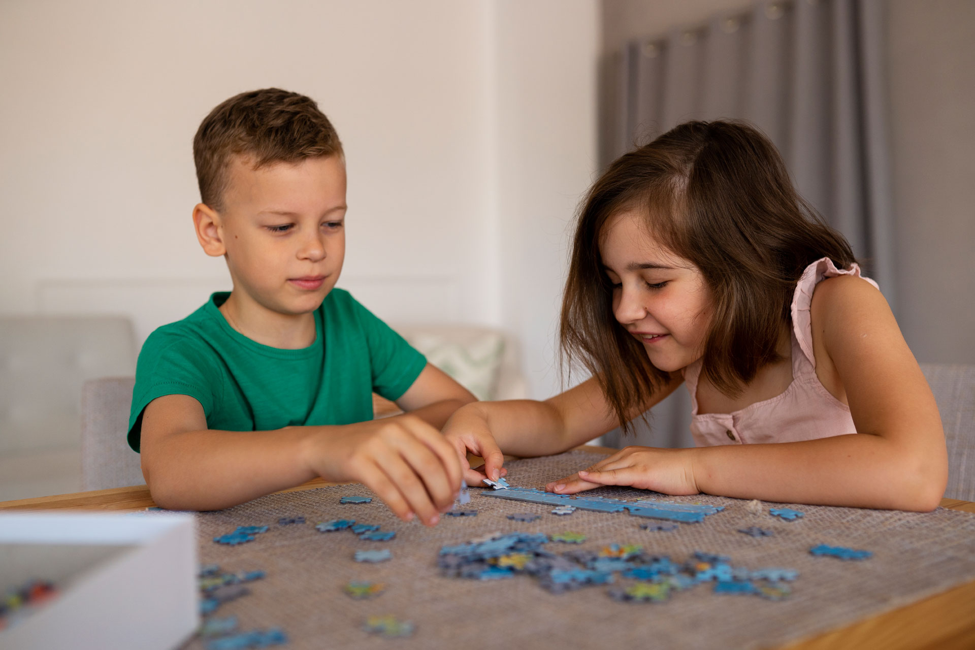 Imparare Giocando: Il Ruolo dei Puzzle e dei Giochi da Tavolo